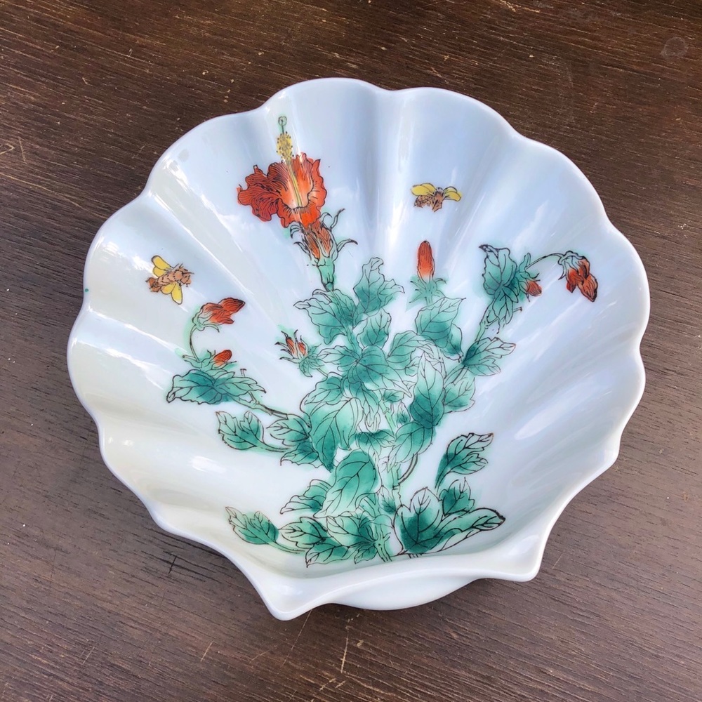 *SOLD* Nora Fenton Shell Trinket Dish